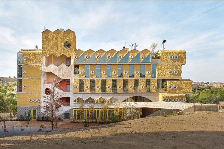 Image represents Ο εκπαιδευτικός χώρος ως πεδίο...